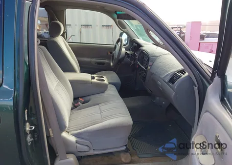 2000 Toyota Tundra Sr5 V8 z USA, uszkodzony, nr VIN 5TBRT341XYS076586